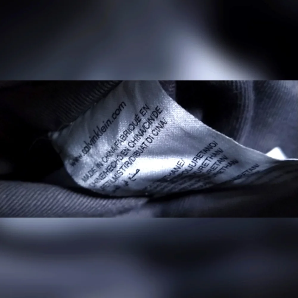 Authentic Calvin Klein bag - FIXED PRICE - Picture 11 of 16